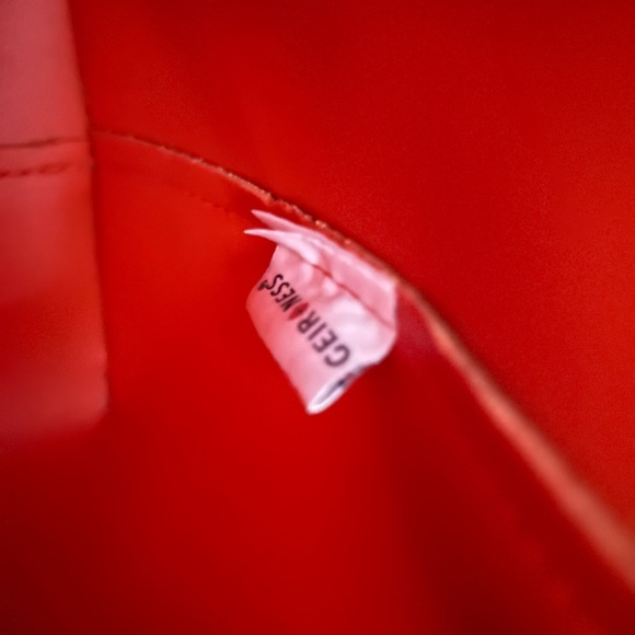 Geir Ness Bucket Shoulder/Crossbody  Bag - Picture 4 of 9